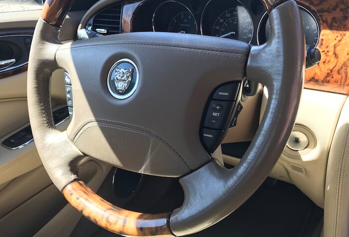 P0569 direksiyon simidi üzerindeki cruise control düğmeleri